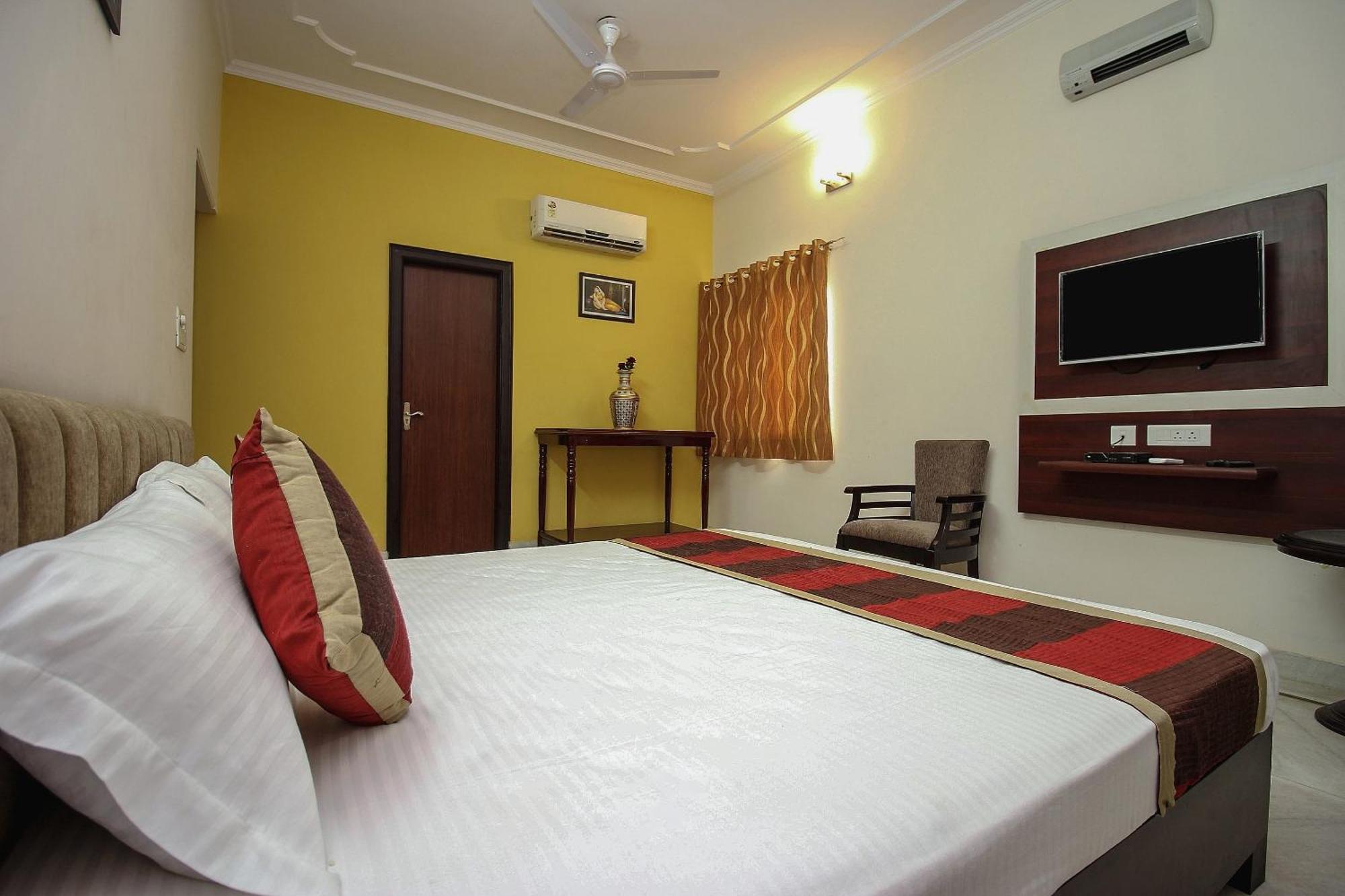Super Hotel O Jaipur Stays Экстерьер фото