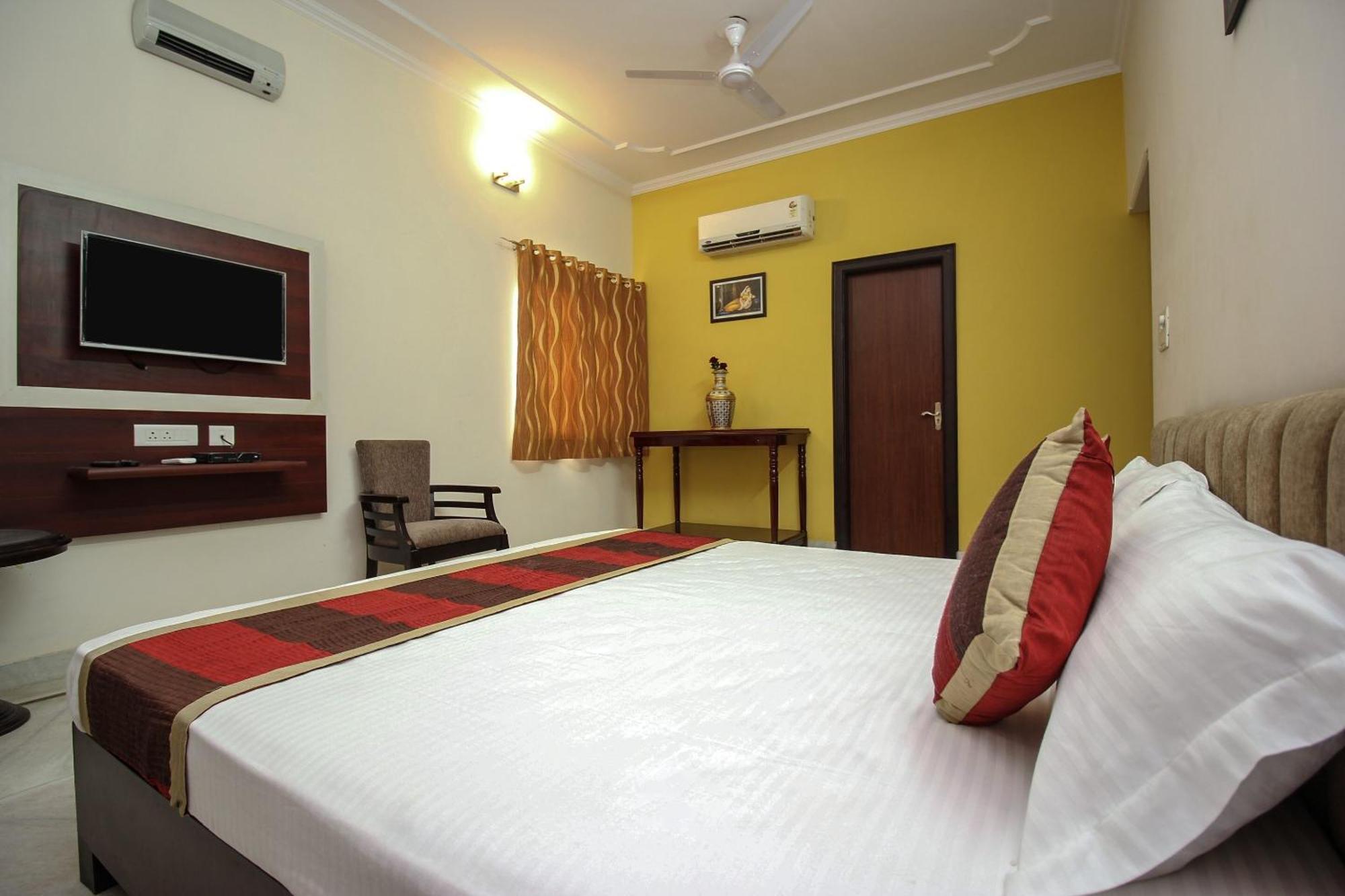 Super Hotel O Jaipur Stays Экстерьер фото