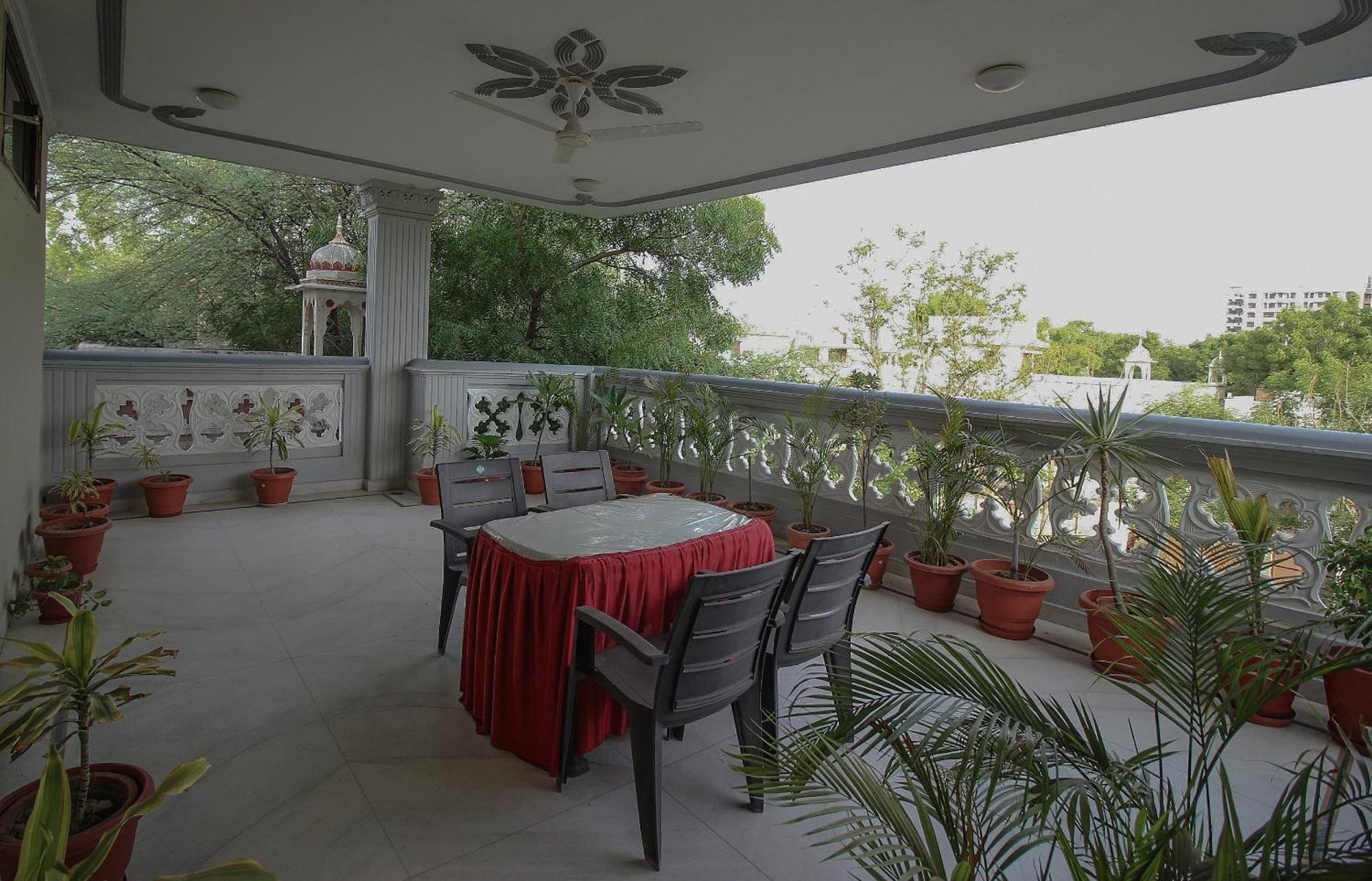 Super Hotel O Jaipur Stays Экстерьер фото